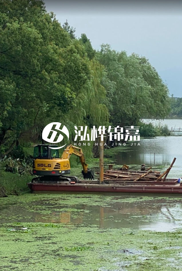 咸寧挖機(jī)打木樁專業(yè)施工-農(nóng)村建房打樁選松木樁好嗎？